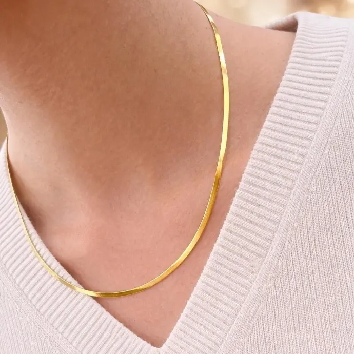 Collar de Espiga de Oro Amarillo de 18 kilates, cierre de mosquetón