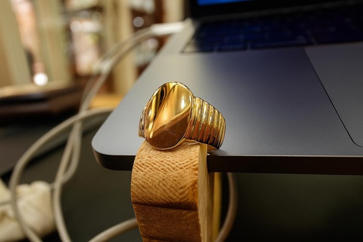 [An 18] ANILLO SELLO Oro Amarillo 18 kilates, Anillo Oro 18k 8.1 Gramos, Sello de Oro Amarillo 